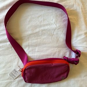 Brand new lululemon fanny pack